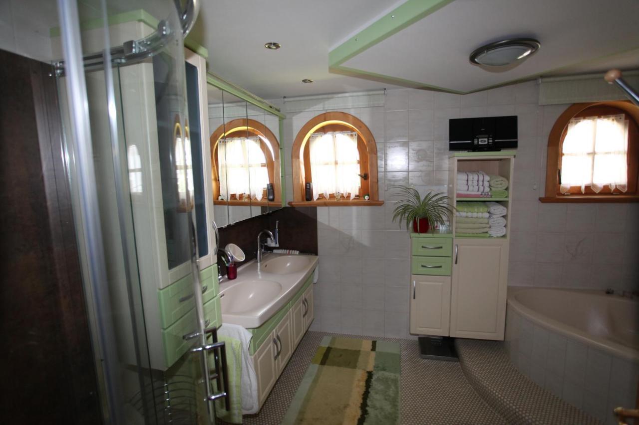 Landhaus Erlzette Tux Luaran gambar